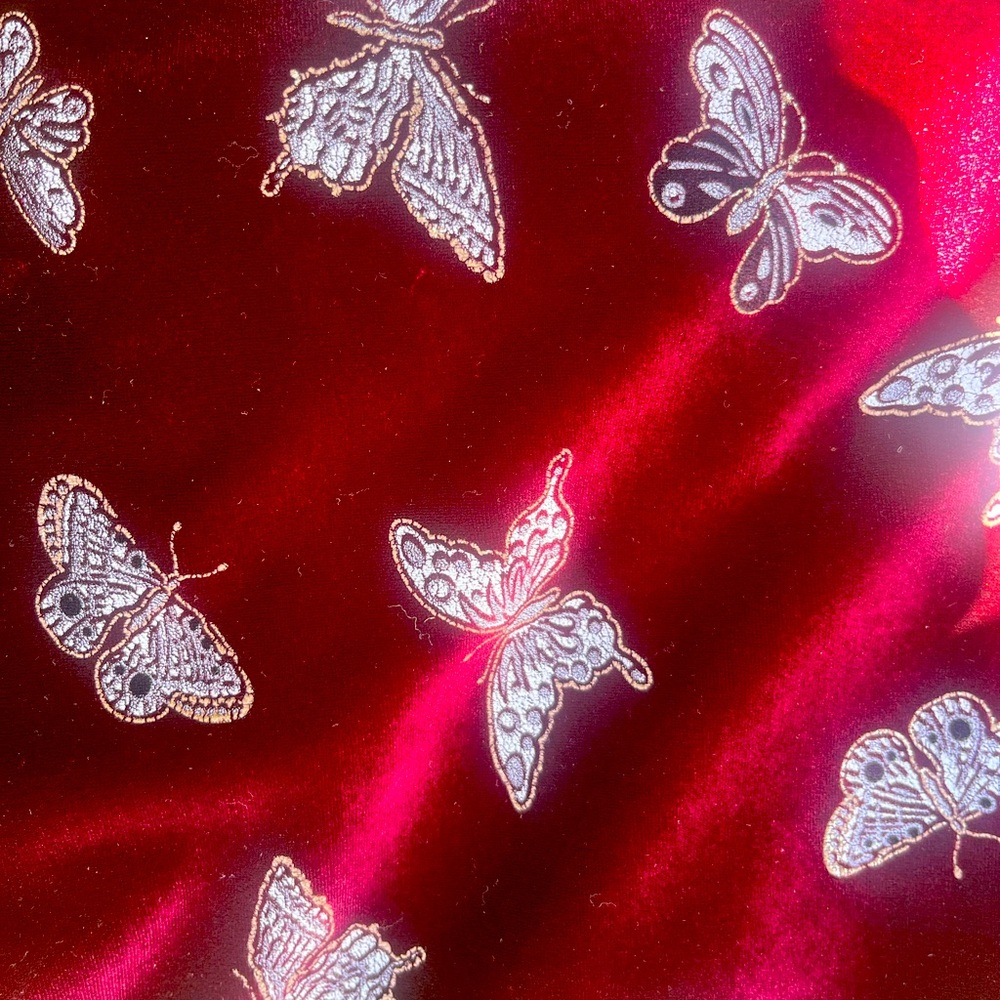 Beautiful Retro Burgundy Velour Embroidered Butterfly 2 Piece shirt/skirt Set!